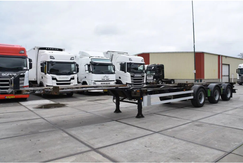 Renders ROC 16.27 CC - X STEERING - BPW AXLES - DISC BRAKES - - نصف مقطورة لنقل الحاويات: صورة 4 Renders ROC 16.27 CC - X STEERING - BPW AXLES - DISC BRAKES - - نصف مقطورة لنقل الحاويات: صورة 4