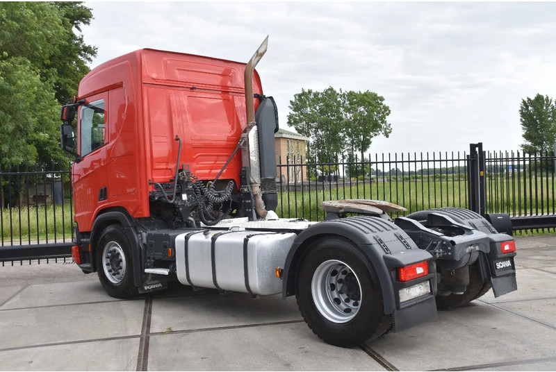 Scania R410 NGS 4x2NB XT - HYDRAULIC SYSTEM - FULL AIR - RETARDER - 474 TKM - ACC - PTO - MORE UNITS AVAILABLE - - وحدة جر: صورة 3 Scania R410 NGS 4x2NB XT - HYDRAULIC SYSTEM - FULL AIR - RETARDER - 474 TKM - ACC - PTO - MORE UNITS AVAILABLE - - وحدة جر: صورة 3