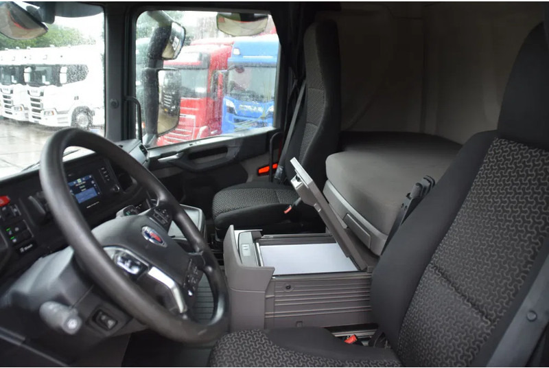 Scania R410 NGS 4x2NB XT - HYDRAULIC SYSTEM - FULL AIR - RETARDER - 545 TKM - ACC - PTO - MORE UNITS AVAILABLE - - وحدة جر: صورة 5 Scania R410 NGS 4x2NB XT - HYDRAULIC SYSTEM - FULL AIR - RETARDER - 545 TKM - ACC - PTO - MORE UNITS AVAILABLE - - وحدة جر: صورة 5