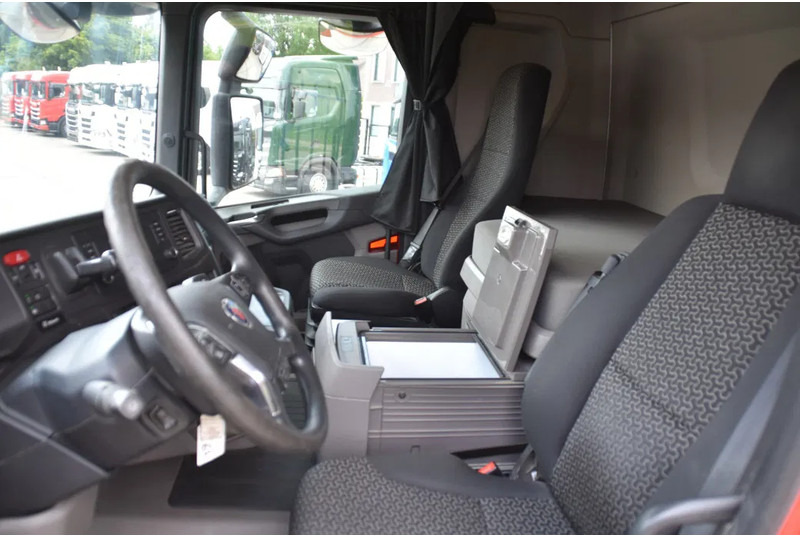 Scania R410 NGS 4x2NB XT - HYDRAULIC SYSTEM - FULL AIR - RETARDER - 568 TKM - ACC - PTO - - وحدة جر: صورة 5 Scania R410 NGS 4x2NB XT - HYDRAULIC SYSTEM - FULL AIR - RETARDER - 568 TKM - ACC - PTO - - وحدة جر: صورة 5