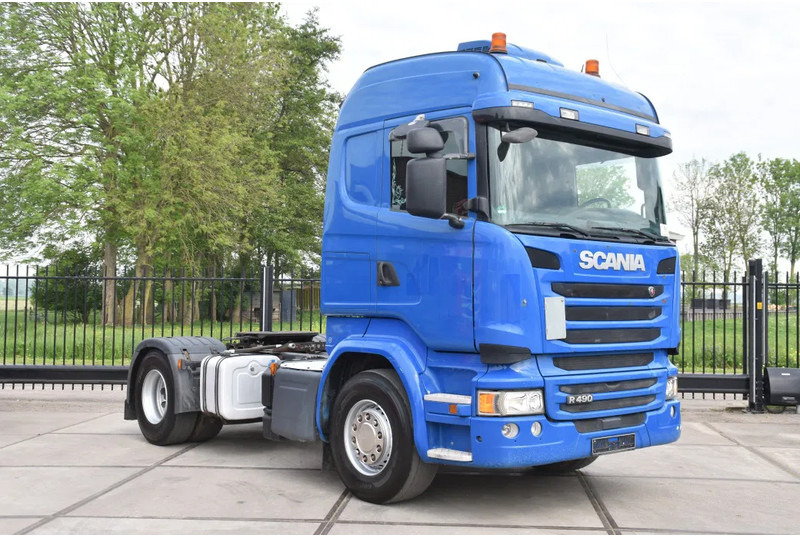 Scania R490 HL 4x2 - RETARDER - HYDRAULIC SYSTEM - 773 TKM - PARK. AIRCO - 2 BEDS - PTO - DIFF. LOCK - - وحدة جر: صورة 2 Scania R490 HL 4x2 - RETARDER - HYDRAULIC SYSTEM - 773 TKM - PARK. AIRCO - 2 BEDS - PTO - DIFF. LOCK - - وحدة جر: صورة 2