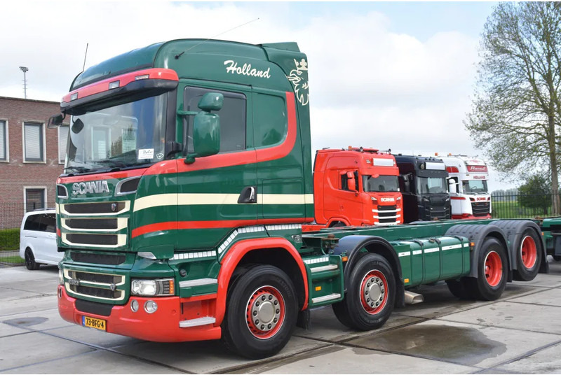 Scania R520 HL V8 8x2 - EURO 6 - MANUAL - RETARDER - WHEELBASE: 510 cm - 10 TONS FRONT AXLE - XENON - - شاحنات الحاويات / جسم علوي قابل للتغيير شاحنة: صورة 1 Scania R520 HL V8 8x2 - EURO 6 - MANUAL - RETARDER - WHEELBASE: 510 cm - 10 TONS FRONT AXLE - XENON - - شاحنات الحاويات / جسم علوي قابل للتغيير شاحنة: صورة 1