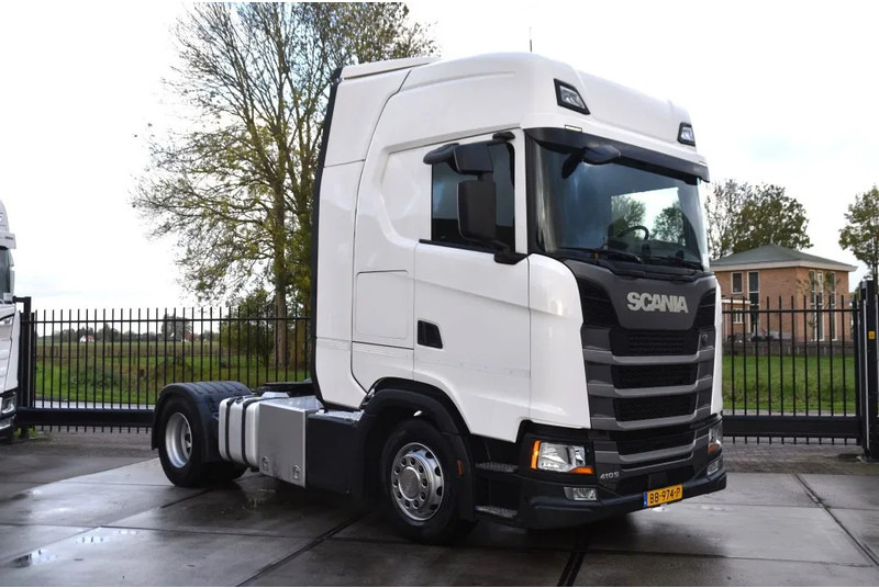 Scania S410 NGS 4x2EB MEGA 95 cm or 103 cm driving height - RETARDER - 781 TKM - FULL AIR - PARK. AIRCO - LEATHER SEATS - 2 x FUEL TANK - وحدة جر: صورة 2 Scania S410 NGS 4x2EB MEGA 95 cm or 103 cm driving height - RETARDER - 781 TKM - FULL AIR - PARK. AIRCO - LEATHER SEATS - 2 x FUEL TANK - وحدة جر: صورة 2