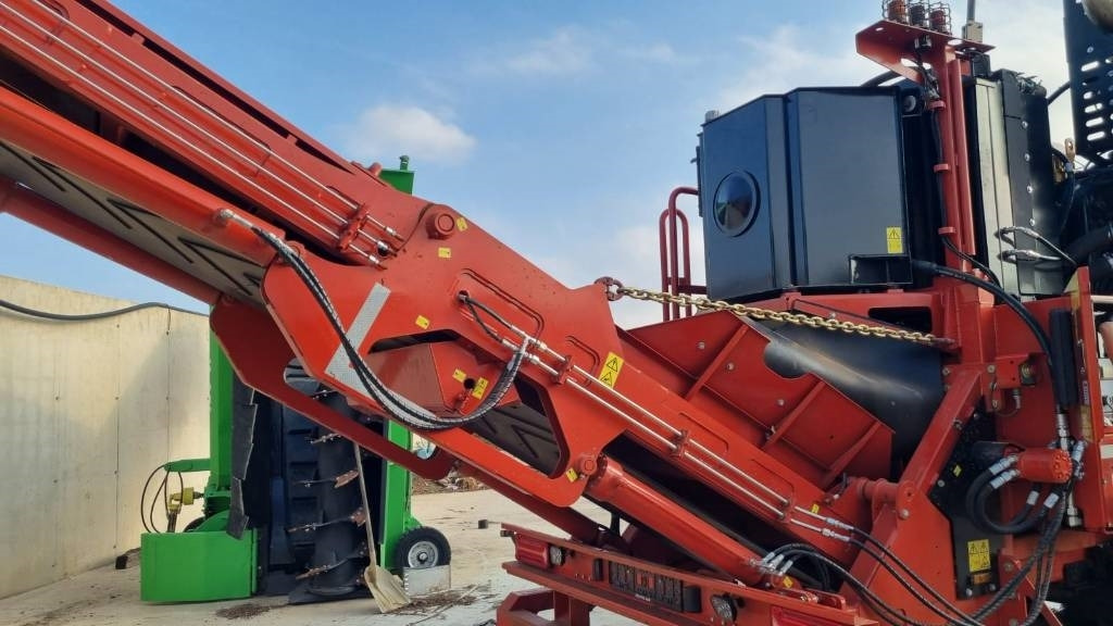 Morbark WH 3000 XP - ماكينات قطع الحشائش الغابات: صورة 2 Morbark WH 3000 XP - ماكينات قطع الحشائش الغابات: صورة 2