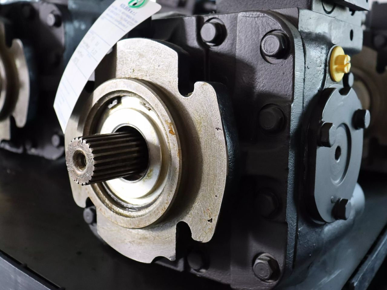 DANFOSS / SAUER SVP 23 - مضخة هيدروليكية - آلات البناء: صورة 4 DANFOSS / SAUER SVP 23 - مضخة هيدروليكية - آلات البناء: صورة 4