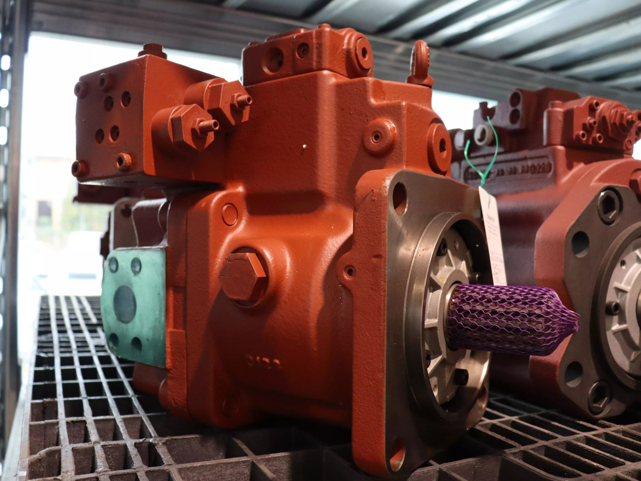 KAWASAKI K3VL112 B 1NR5M-P0 1-M1 - مضخة هيدروليكية - آلات البناء: صورة 1 KAWASAKI K3VL112 B 1NR5M-P0 1-M1 - مضخة هيدروليكية - آلات البناء: صورة 1