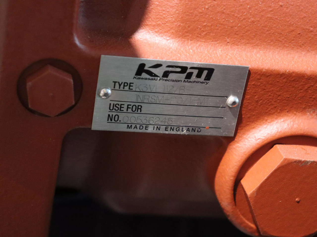 Kawasaki K3VL112 B 1NR5M-P0 1-M1 - مضخة هيدروليكية - معدات المناولة: صورة 3 Kawasaki K3VL112 B 1NR5M-P0 1-M1 - مضخة هيدروليكية - معدات المناولة: صورة 3