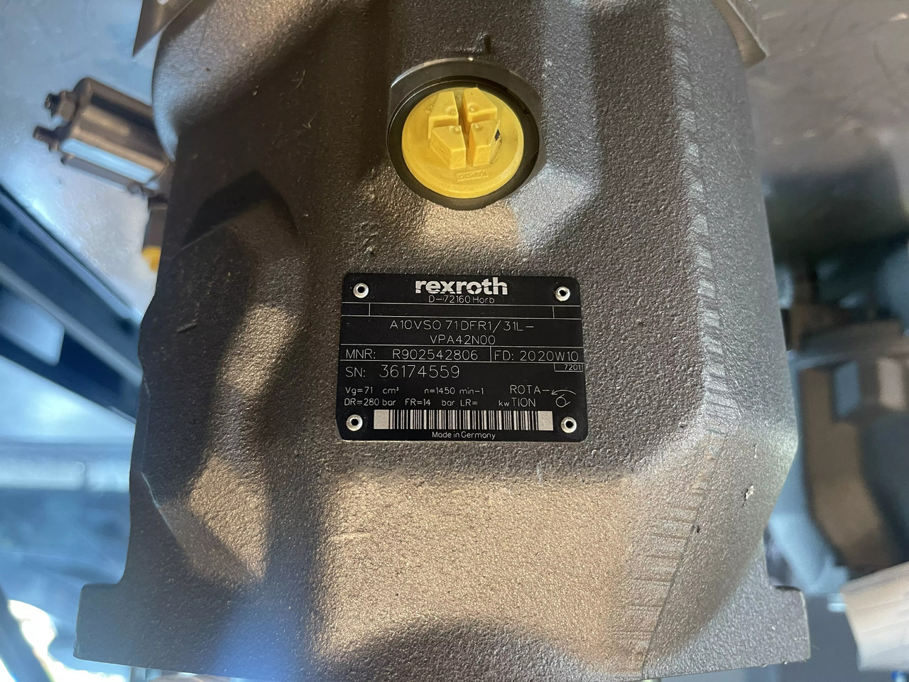 REXROTH A10VSO71DFR1/31L-VPA42N00 - مضخة هيدروليكية - معدات المناولة: صورة 4 REXROTH A10VSO71DFR1/31L-VPA42N00 - مضخة هيدروليكية - معدات المناولة: صورة 4