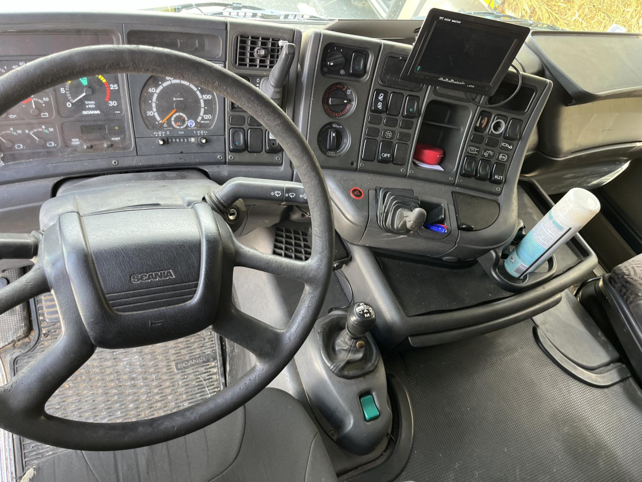 SCANIA R144 LA4X2NA 530 - وحدة جر: صورة 5 SCANIA R144 LA4X2NA 530 - وحدة جر: صورة 5