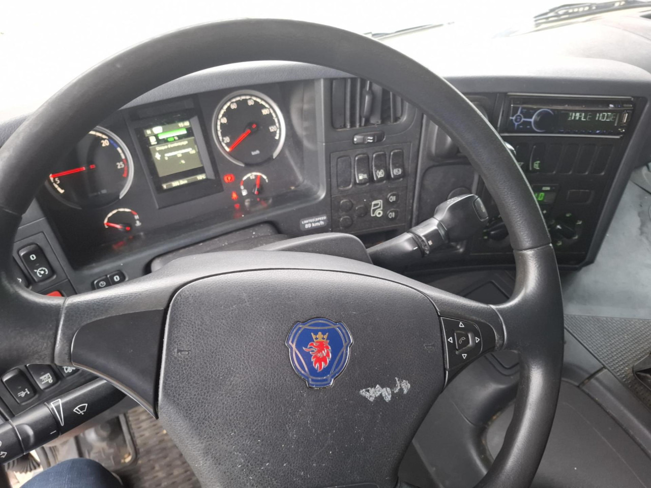 SCANIA P 250 DB4x2MLA - شاحنة هيكل كابينة: صورة 4 SCANIA P 250 DB4x2MLA - شاحنة هيكل كابينة: صورة 4