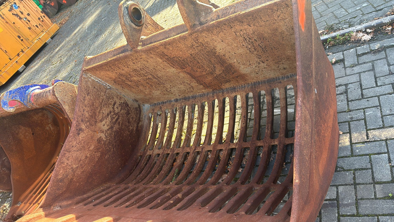 Liebherr Volvo Komatsu Volvo 460 Liebherr R944 R952 R974 KOMATSU PC1250 - بكت حفار - حفار زحاف: صورة 5 Liebherr Volvo Komatsu Volvo 460 Liebherr R944 R952 R974 KOMATSU PC1250 - بكت حفار - حفار زحاف: صورة 5