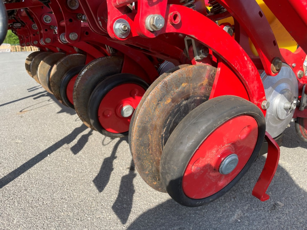 Grimme MATRIX 1200 - آلة البذر: صورة 4 Grimme MATRIX 1200 - آلة البذر: صورة 4