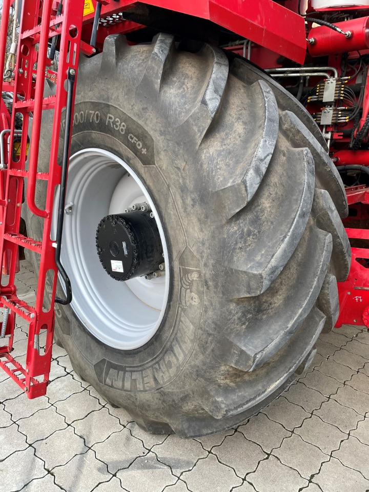 Grimme REXOR 6300 Platinum - معدات حرث التربة: صورة 5 Grimme REXOR 6300 Platinum - معدات حرث التربة: صورة 5