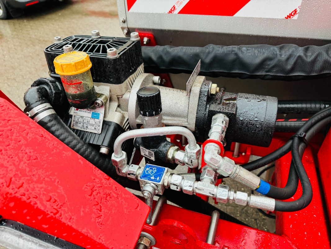 Grimme FA-200 TS-420 - حصادة: صورة 4 Grimme FA-200 TS-420 - حصادة: صورة 4