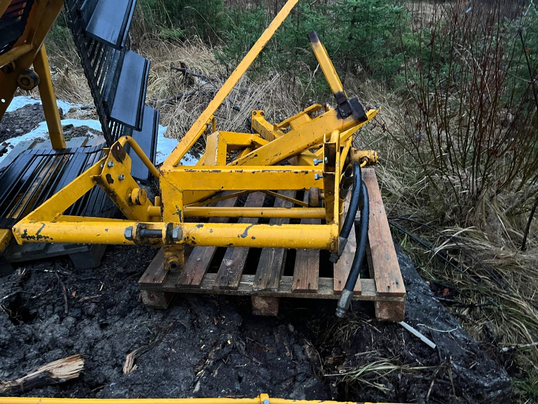 Samon Loading conveyor - حصادة العنب: صورة 5 Samon Loading conveyor - حصادة العنب: صورة 5