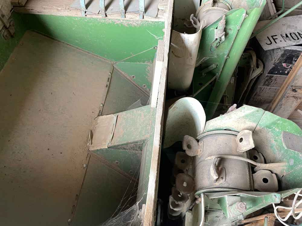 Hassia GLk4 - حصادة: صورة 5 Hassia GLk4 - حصادة: صورة 5