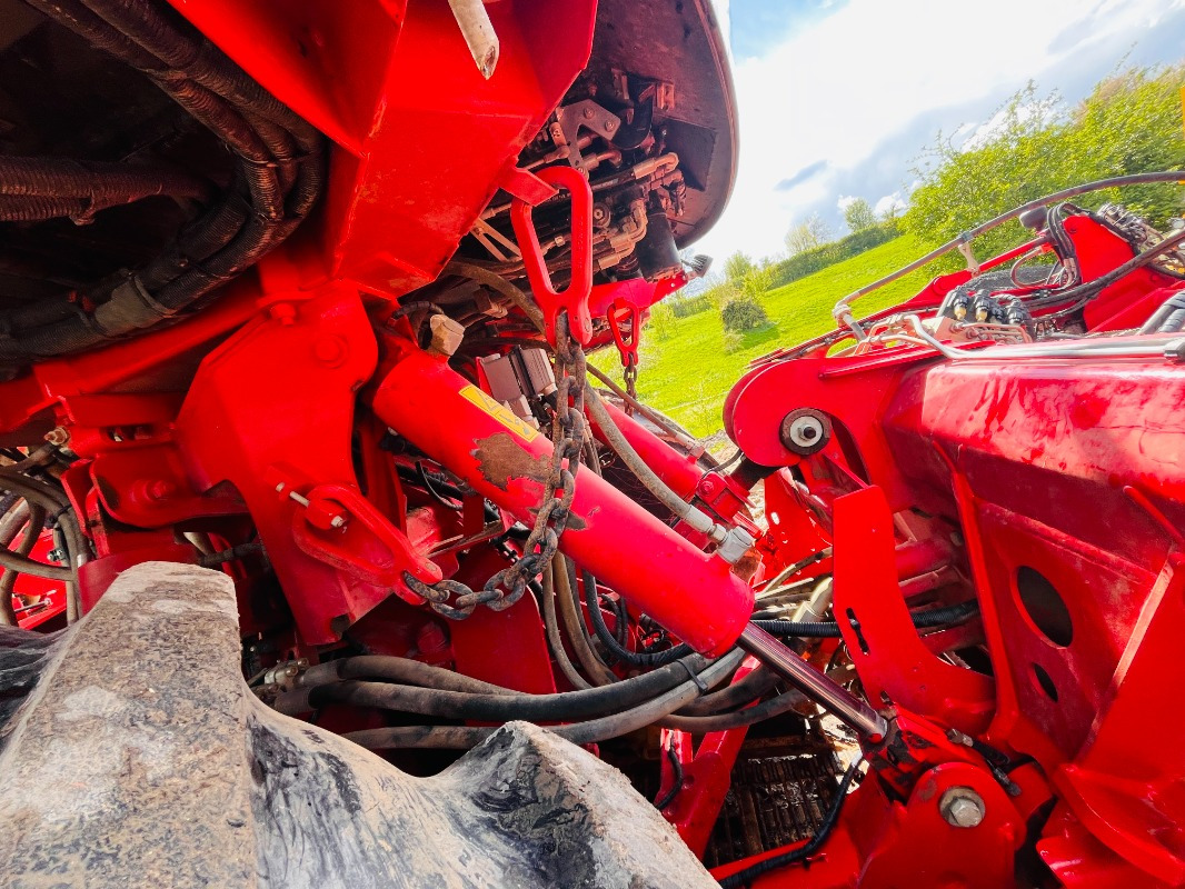 حصادة Holmer T4-30: صورة 22 حصادة Holmer T4-30: صورة 22