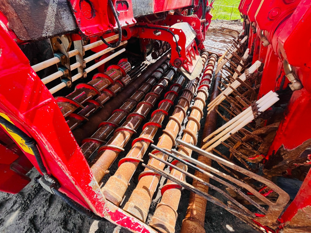 حصادة Holmer T4-30: صورة 25 حصادة Holmer T4-30: صورة 25