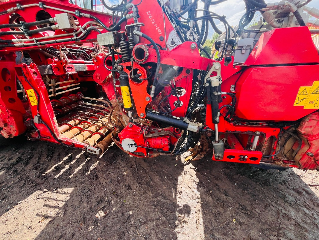 حصادة Holmer T4-30: صورة 28 حصادة Holmer T4-30: صورة 28