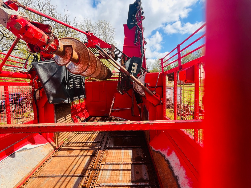 حصادة Holmer T4-30: صورة 6 حصادة Holmer T4-30: صورة 6