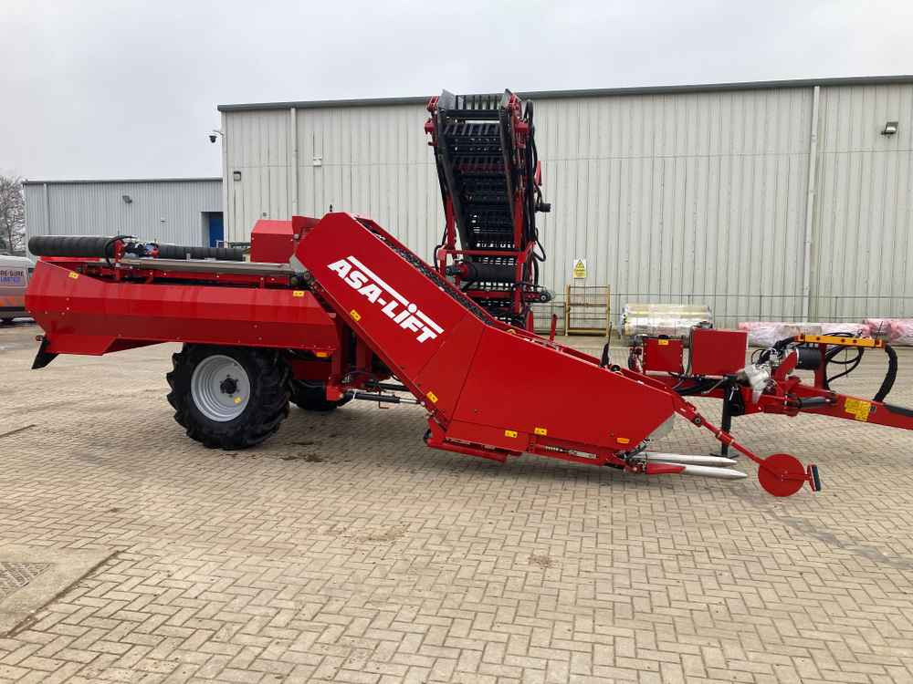 ASA-Lift ASA Lift TC1010E Single Row Trailed Cabbage Harvester - حصادة العنب: صورة 1 ASA-Lift ASA Lift TC1010E Single Row Trailed Cabbage Harvester - حصادة العنب: صورة 1