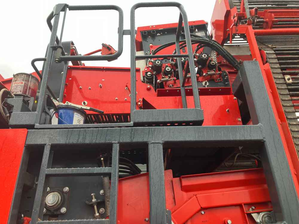 حصادة Dewulf DeWulf, RA3060, 2 Row, Self-Propelled Potato Harvester: صورة 25