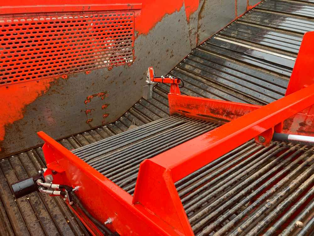Dewulf DeWulf, RA3060, 2 Row, Self-Propelled Potato Harvester - حصادة: صورة 5 Dewulf DeWulf, RA3060, 2 Row, Self-Propelled Potato Harvester - حصادة: صورة 5