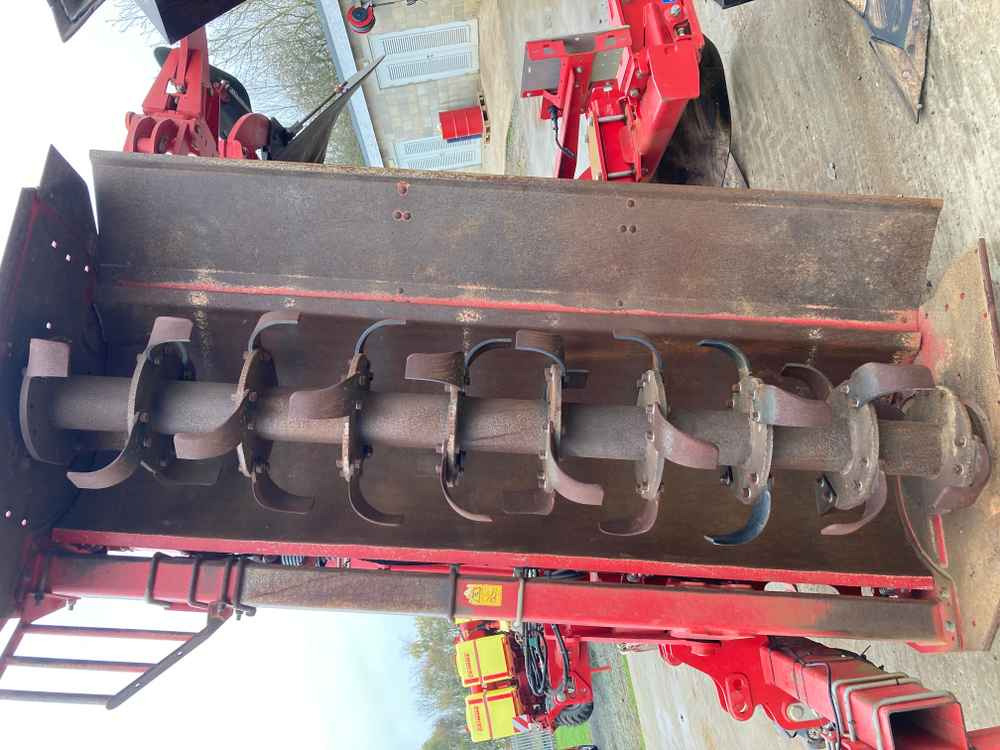 Grimme GF 600 - حصادة: صورة 4 Grimme GF 600 - حصادة: صورة 4