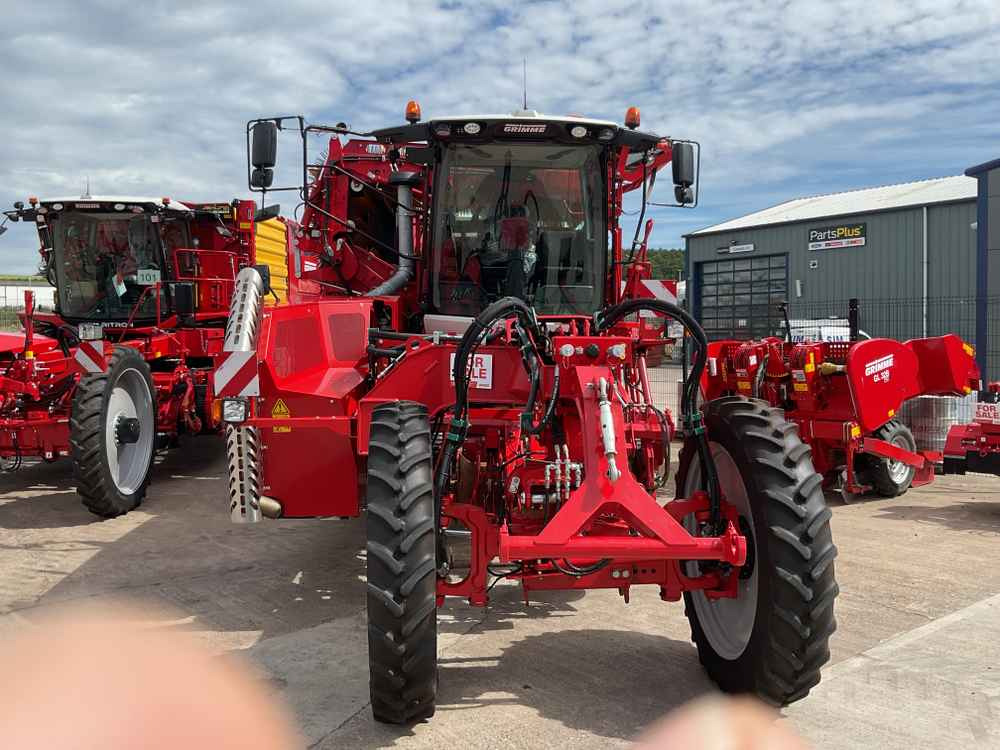 حصادة Grimme GRIMME Varitron 220 Platinum TT Self-Propelled Potato Harvester: صورة 25