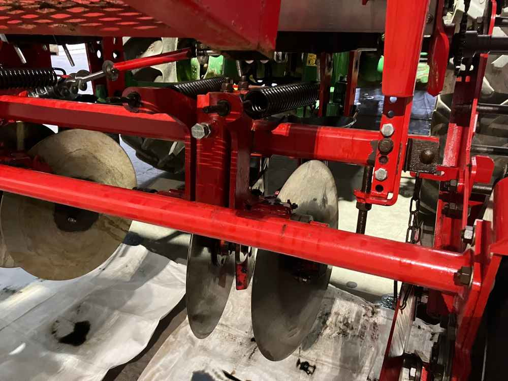Grimme Grimme FA / FDS, Front Mounted Fertiliser Aplicator - حصادة: صورة 3 Grimme Grimme FA / FDS, Front Mounted Fertiliser Aplicator - حصادة: صورة 3