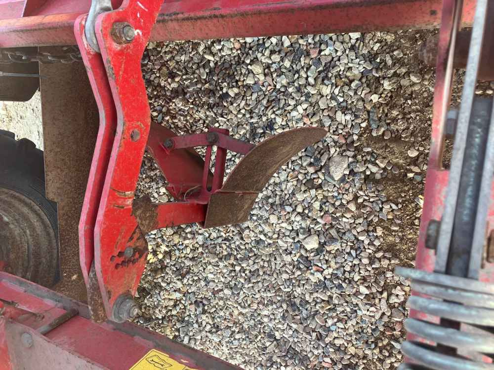 Grimme Grimme GL 32 B, 2 Row, Cup, Potato Planter - حصادة: صورة 5 Grimme Grimme GL 32 B, 2 Row, Cup, Potato Planter - حصادة: صورة 5