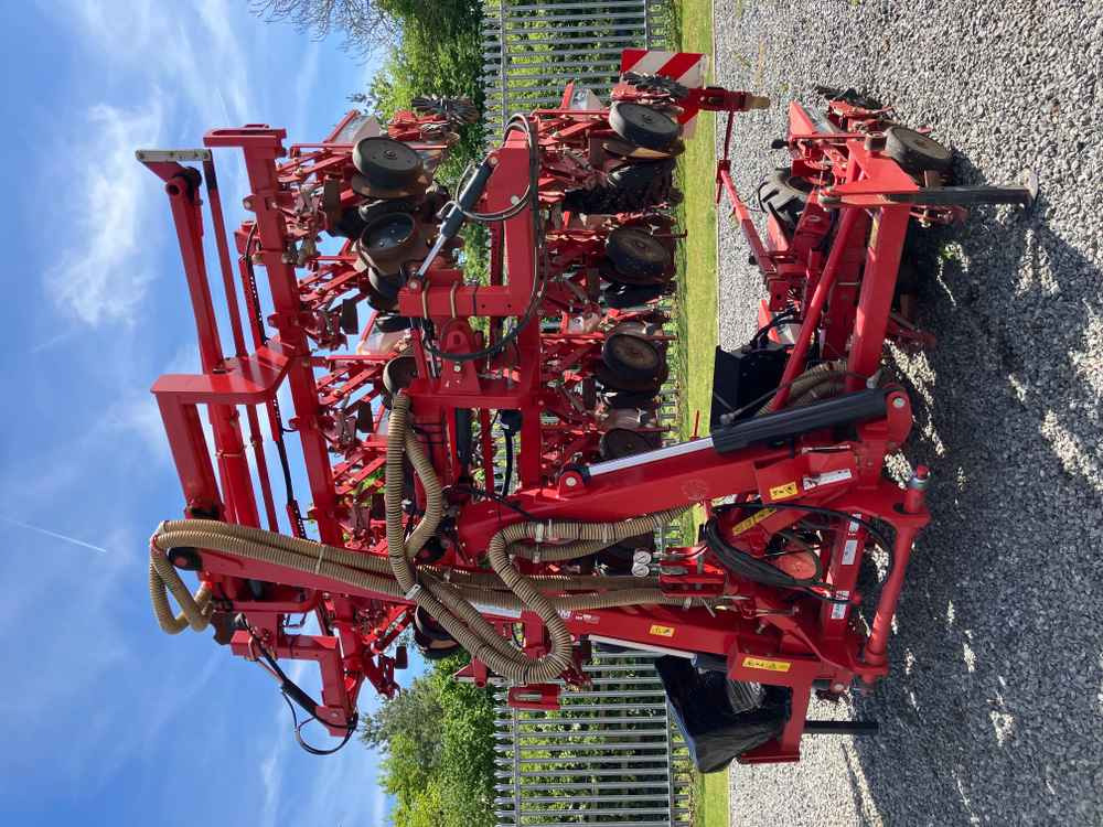 Kverneland Kverneland Monopill, 18 Row, Sugarbeet Drill - آلة البذر: صورة 1 Kverneland Kverneland Monopill, 18 Row, Sugarbeet Drill - آلة البذر: صورة 1