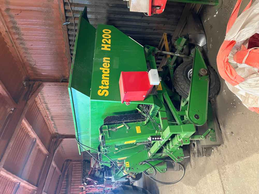 Standen Standen BB2/H200, 2 Row, Mounted, Cup, Potato Planter - حصادة: صورة 1 Standen Standen BB2/H200, 2 Row, Mounted, Cup, Potato Planter - حصادة: صورة 1