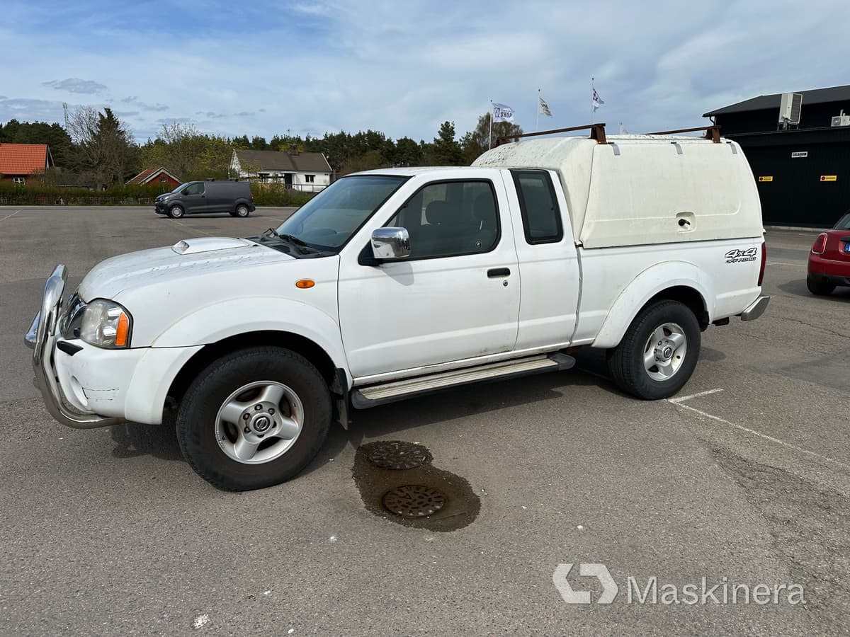 Arbetsbil Nissan NP300 King Cab 2.5 - فان: صورة 1 Arbetsbil Nissan NP300 King Cab 2.5 - فان: صورة 1