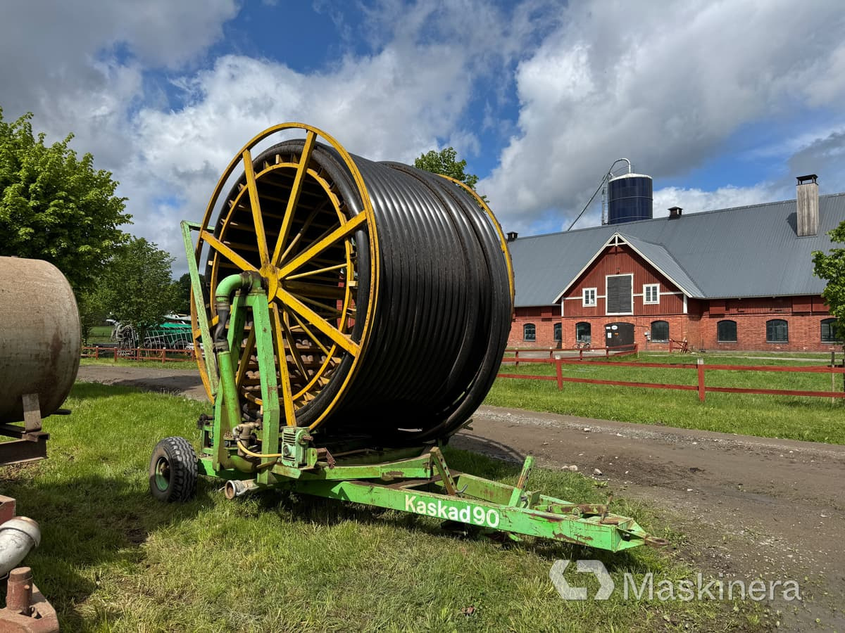 Bevattningsmaskin Kaskad 90/350 & Volvo N86-44T med dieselmotor TD70 - نظام الري: صورة 3 Bevattningsmaskin Kaskad 90/350 & Volvo N86-44T med dieselmotor TD70 - نظام الري: صورة 3