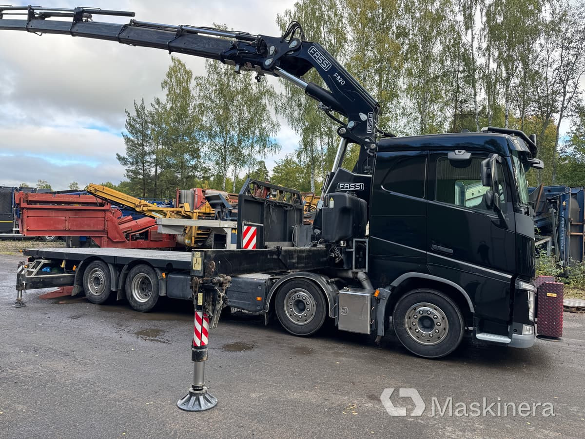 Bodbil Volvo FH 82F med Fassi F820 kran & jib - شاحنات مسطحة, شاحنة كرين: صورة 4 Bodbil Volvo FH 82F med Fassi F820 kran & jib - شاحنات مسطحة, شاحنة كرين: صورة 4