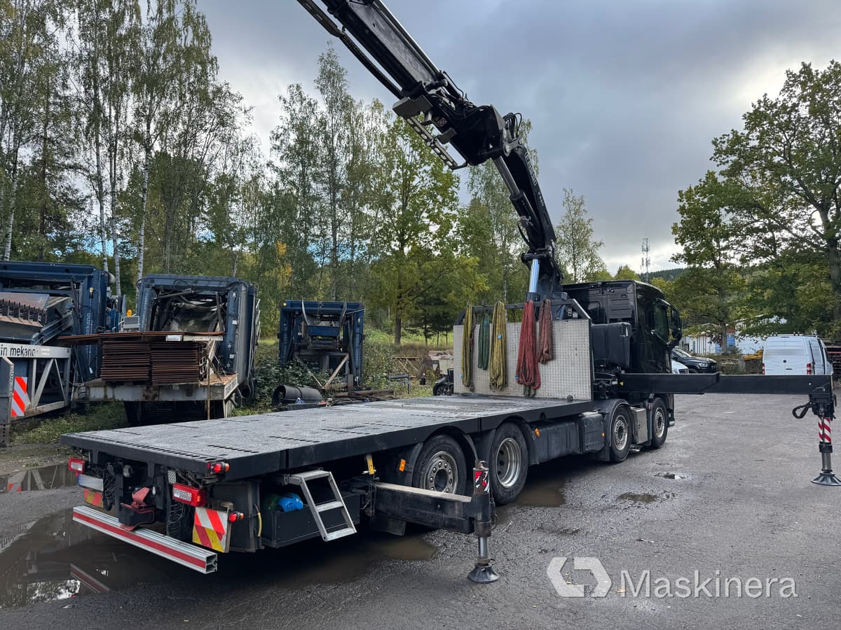 Bodbil Volvo FH 82F med Fassi F820 kran & jib - شاحنات مسطحة, شاحنة كرين: صورة 5 Bodbil Volvo FH 82F med Fassi F820 kran & jib - شاحنات مسطحة, شاحنة كرين: صورة 5