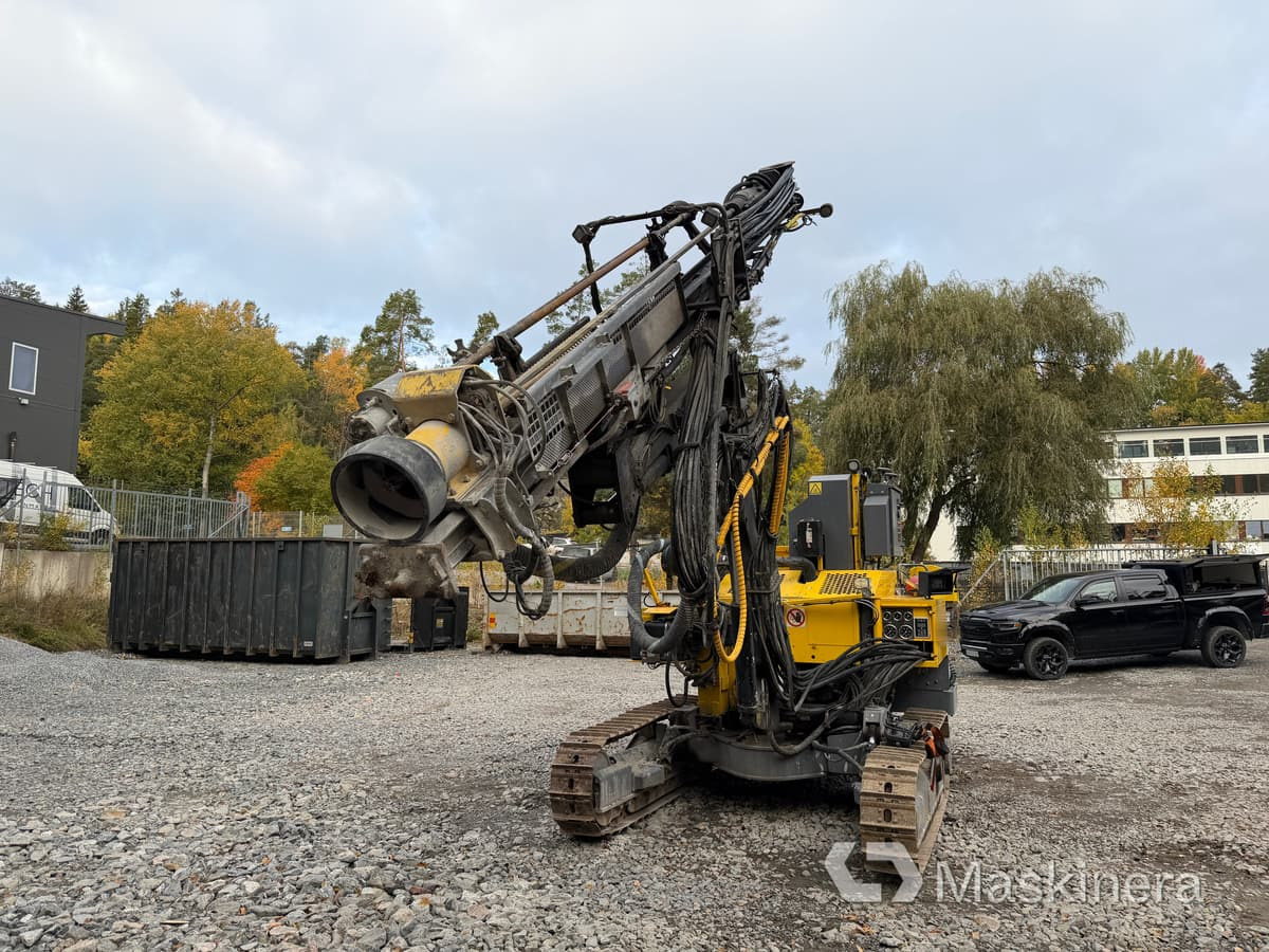 Borrvagn Atlas Copco FlexiROC T30R-03 - برج الحفر: صورة 2 Borrvagn Atlas Copco FlexiROC T30R-03 - برج الحفر: صورة 2