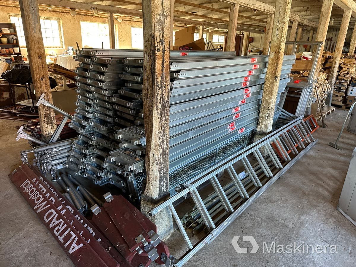 Byggställning Altrad 354 m² - معدات البناء: صورة 1 Byggställning Altrad 354 m² - معدات البناء: صورة 1