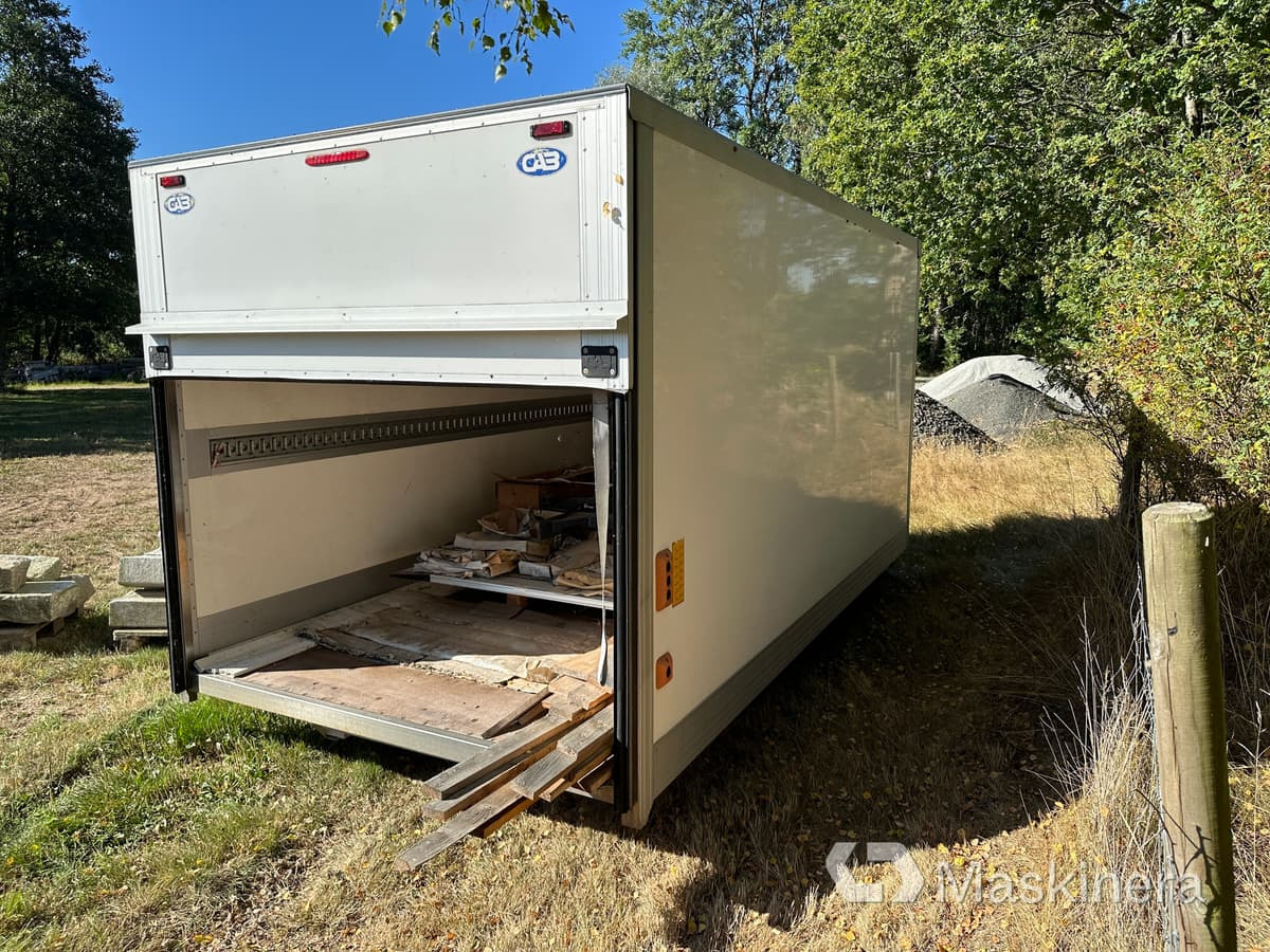 Cab kaross Iveco Skåp + bakgavellyft Cab kaross (nytt) - حاوية قابلة للتبديل- صندوق: صورة 5 Cab kaross Iveco Skåp + bakgavellyft Cab kaross (nytt) - حاوية قابلة للتبديل- صندوق: صورة 5