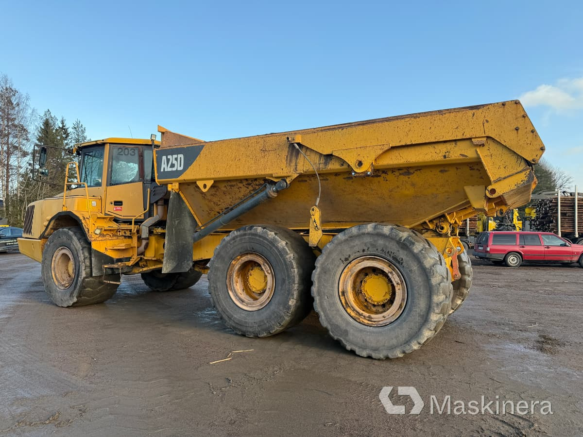Dumper Volvo A25D 6X6 - شاحنة قلاب مفصلية: صورة 4 Dumper Volvo A25D 6X6 - شاحنة قلاب مفصلية: صورة 4