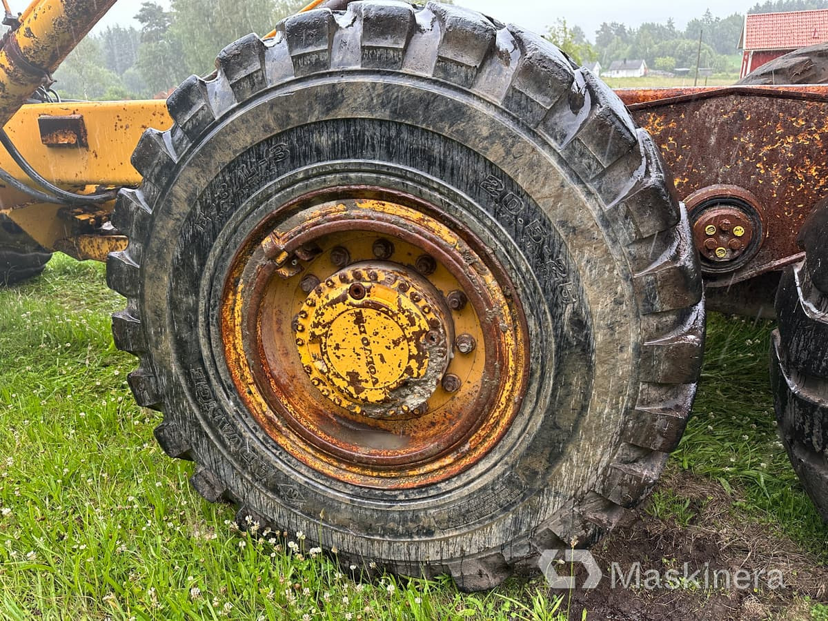 شاحنة قلاب مفصلية Dumper Volvo BM A25B 6x6: صورة 21