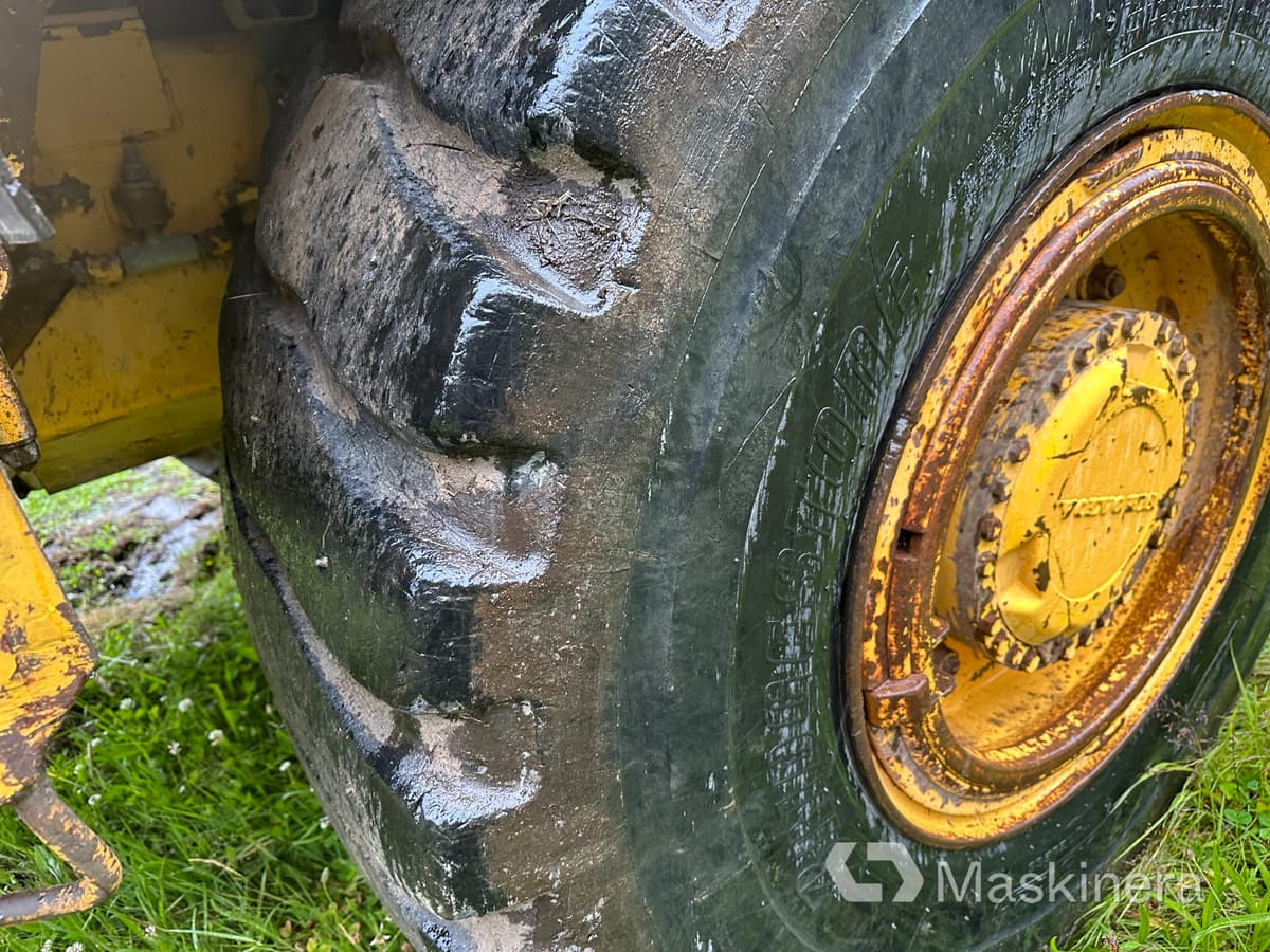 شاحنة قلاب مفصلية Dumper Volvo BM A25B 6x6: صورة 26