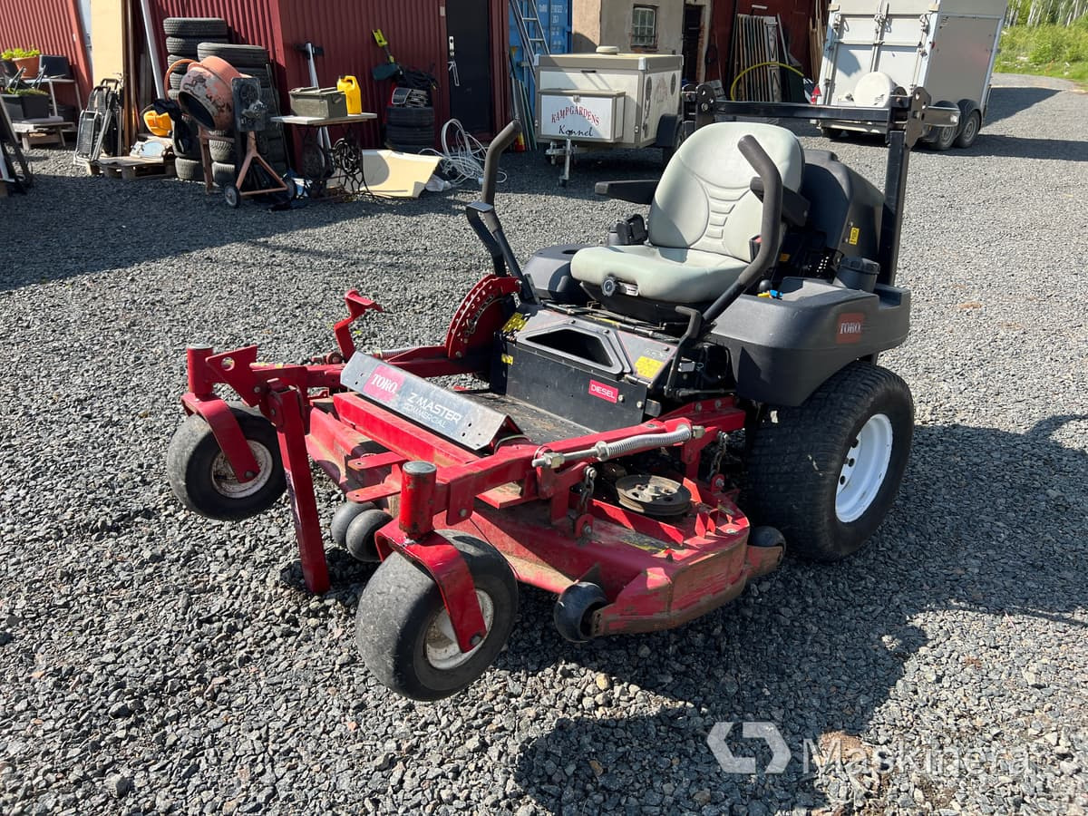 Gräsklippare Toro Z Master Commercial - جزازة أعشاب الحدائق: صورة 1 Gräsklippare Toro Z Master Commercial - جزازة أعشاب الحدائق: صورة 1