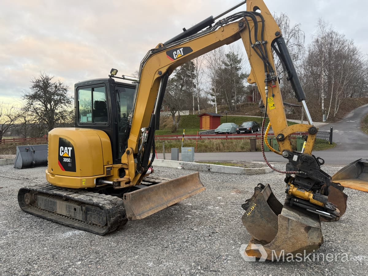 Grävmaskin CAT 305E2 CR med tillbehör - حفار زحاف: صورة 3 Grävmaskin CAT 305E2 CR med tillbehör - حفار زحاف: صورة 3