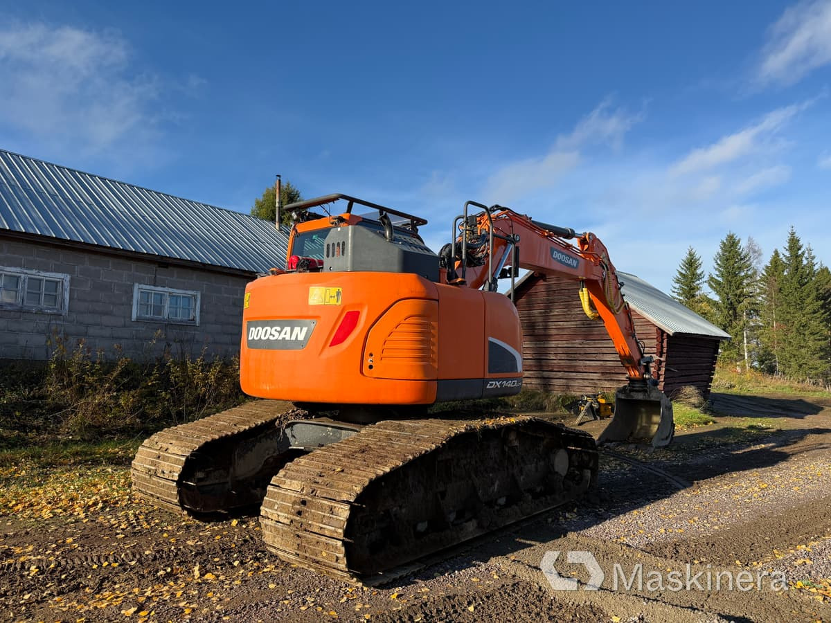 Grävmaskin Doosan DX140LCR-5 / Skördaraggregat 25RH - حفار زحاف: صورة 5 Grävmaskin Doosan DX140LCR-5 / Skördaraggregat 25RH - حفار زحاف: صورة 5