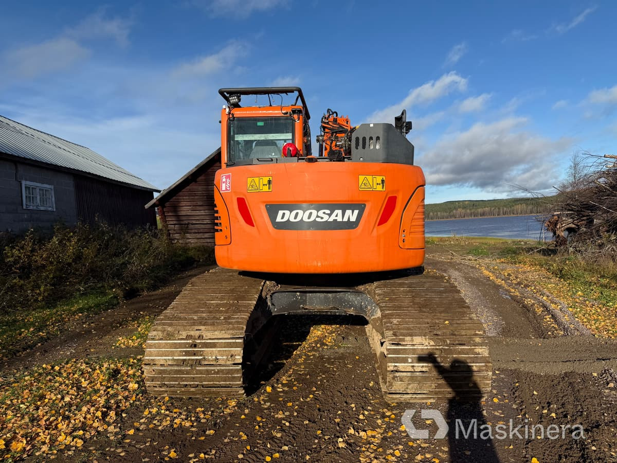 Grävmaskin Doosan DX140LCR-5 / Skördaraggregat 25RH - حفار زحاف: صورة 4 Grävmaskin Doosan DX140LCR-5 / Skördaraggregat 25RH - حفار زحاف: صورة 4