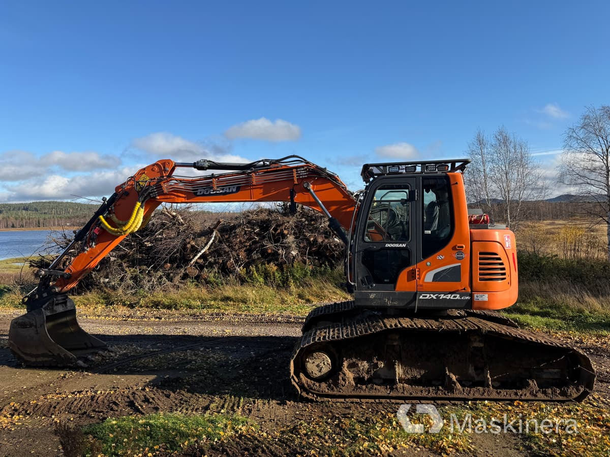 Grävmaskin Doosan DX140LCR-5 / Skördaraggregat 25RH - حفار زحاف: صورة 2 Grävmaskin Doosan DX140LCR-5 / Skördaraggregat 25RH - حفار زحاف: صورة 2
