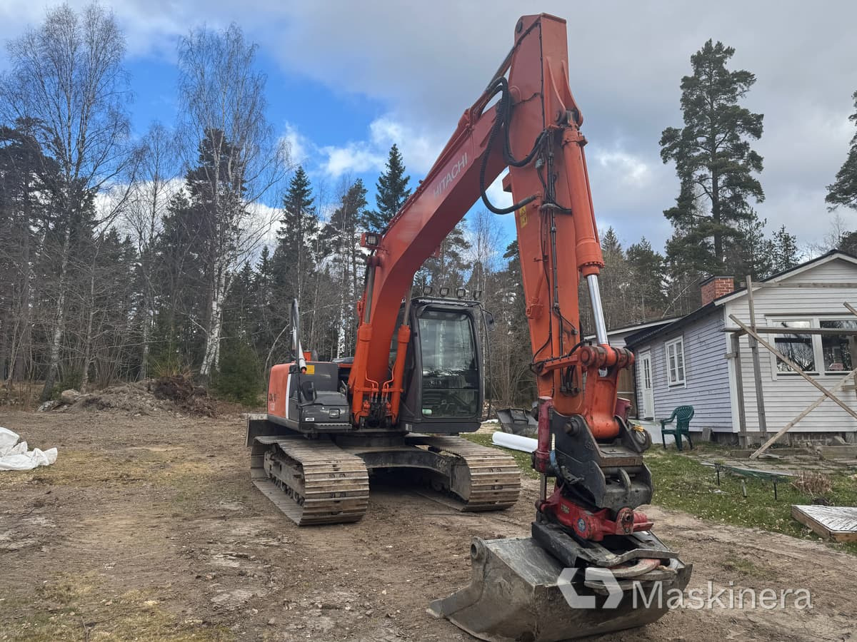 Grävmaskin Hitachi ZX130-3 - حفار زحاف: صورة 3 Grävmaskin Hitachi ZX130-3 - حفار زحاف: صورة 3