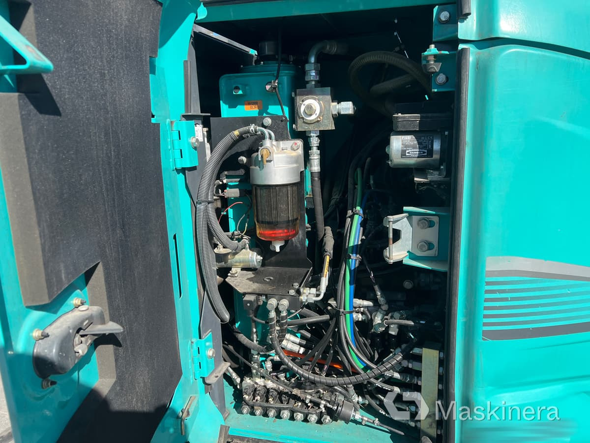حفار زحاف Grävmaskin Kobelco SK75SR-3E: صورة 48